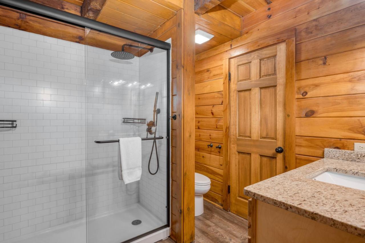 The Dudley Cabins By Avantstay Sevierville Ngoại thất bức ảnh