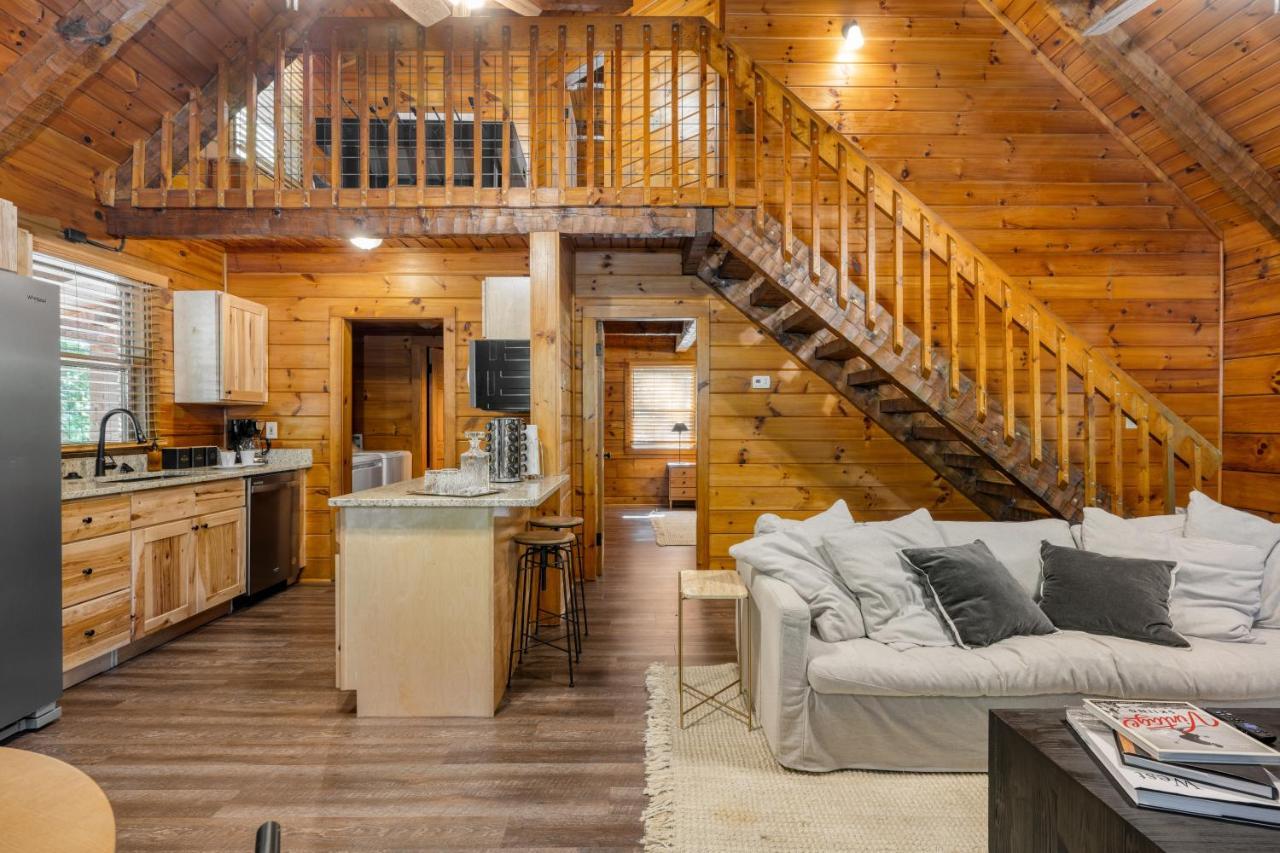 The Dudley Cabins By Avantstay Sevierville Ngoại thất bức ảnh