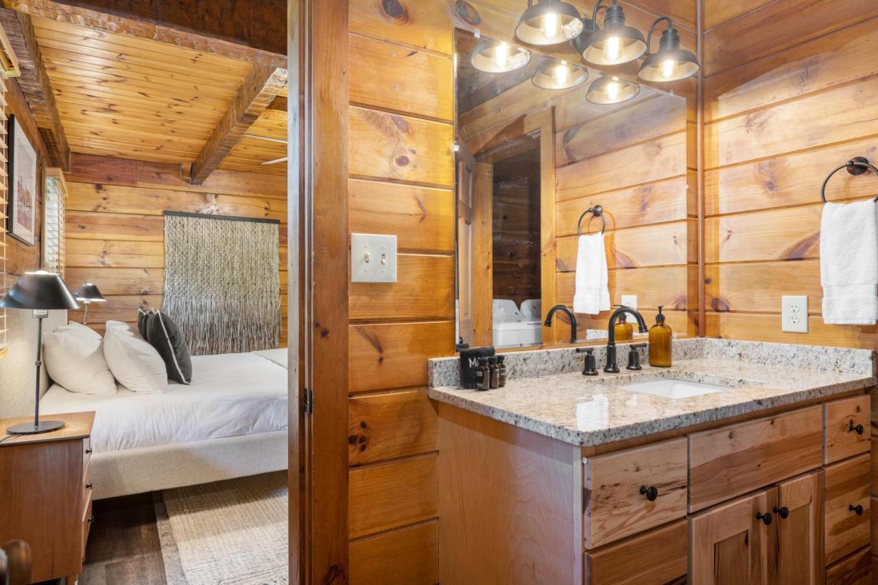 The Dudley Cabins By Avantstay Sevierville Ngoại thất bức ảnh
