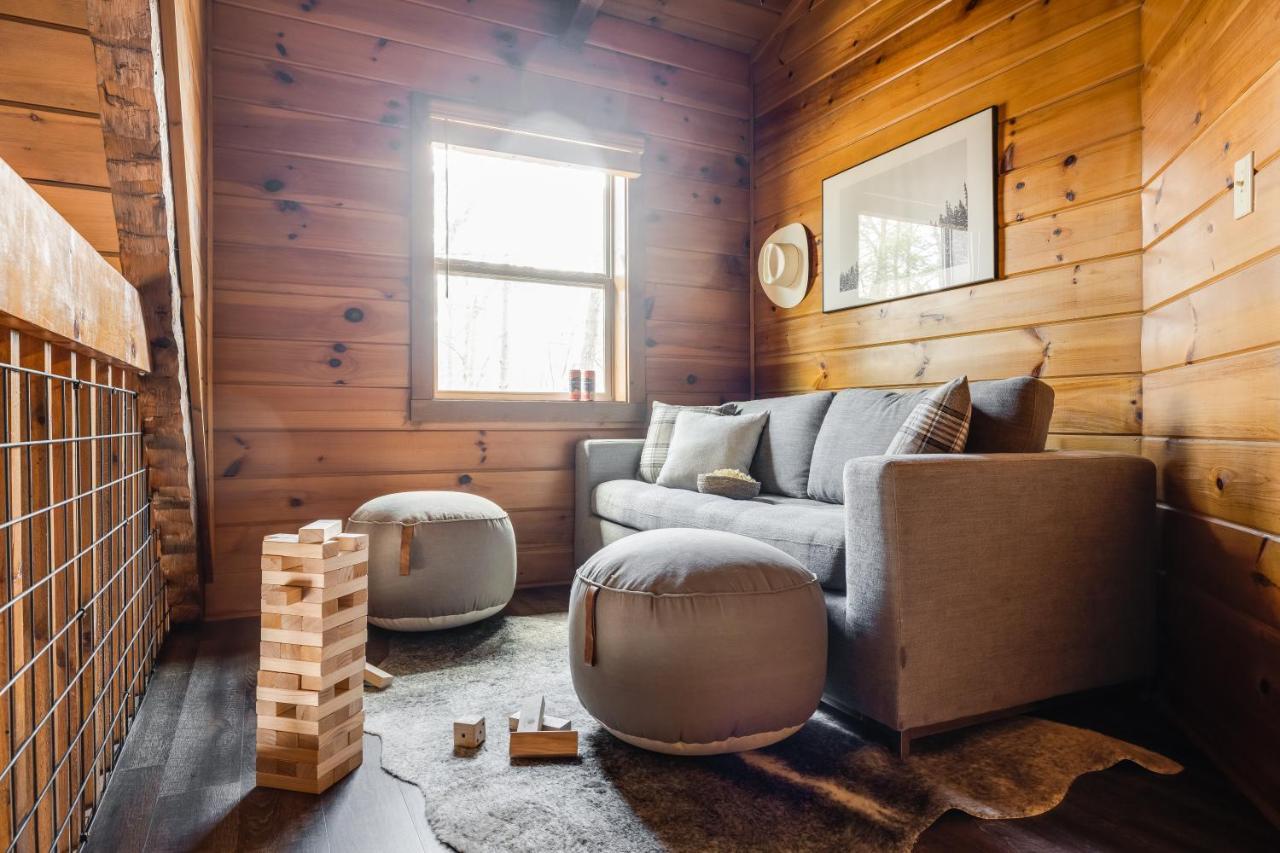 The Dudley Cabins By Avantstay Sevierville Ngoại thất bức ảnh